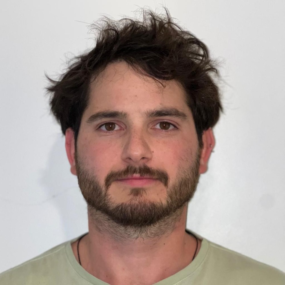 Meet your Posher, Mateo